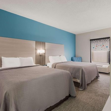Quality Inn & Suites Айкън Екстериор снимка