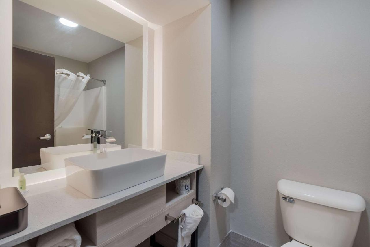 Quality Inn & Suites Айкън Екстериор снимка